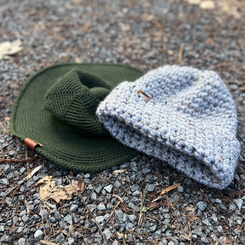 2 knitted hats, a Sun hat and a winter beanie in green and grey